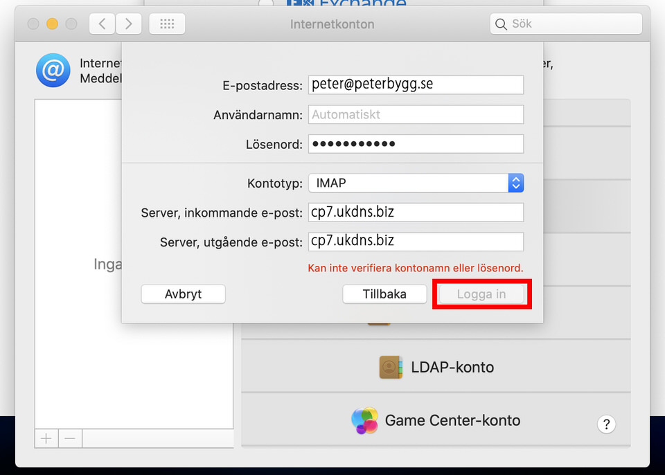 Mac Mail, steg 5: Serverfönstret där både inkommande och utgående e-postserver är ifyllda med cp7.ukdns.biz och knappen Logga in är markerad med rött.